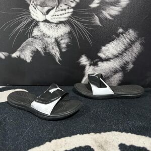 Puma Surfcat Slide Sandal Women's 7 Black Synthetic Comfort Embossed Footbed